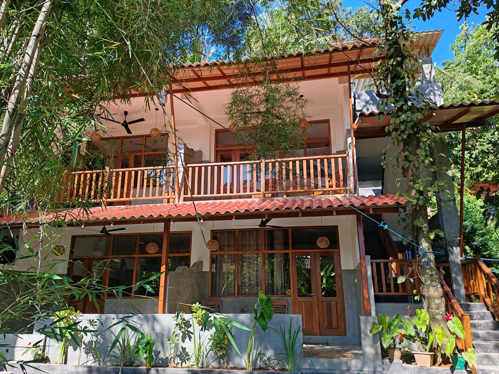 Hotel The Jungle View Mirissa Esterno foto